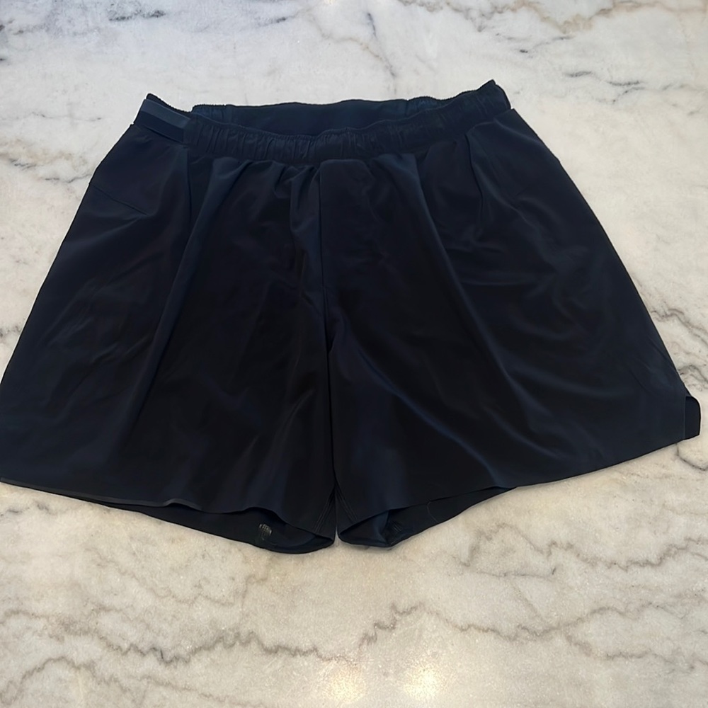Lululemon 6inch surge shorts size large
